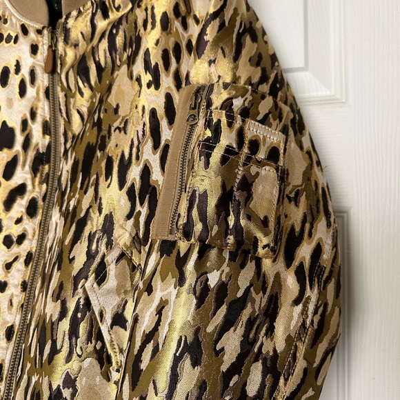 Banana republic leopard bomber jacket - Picture 7 of 11